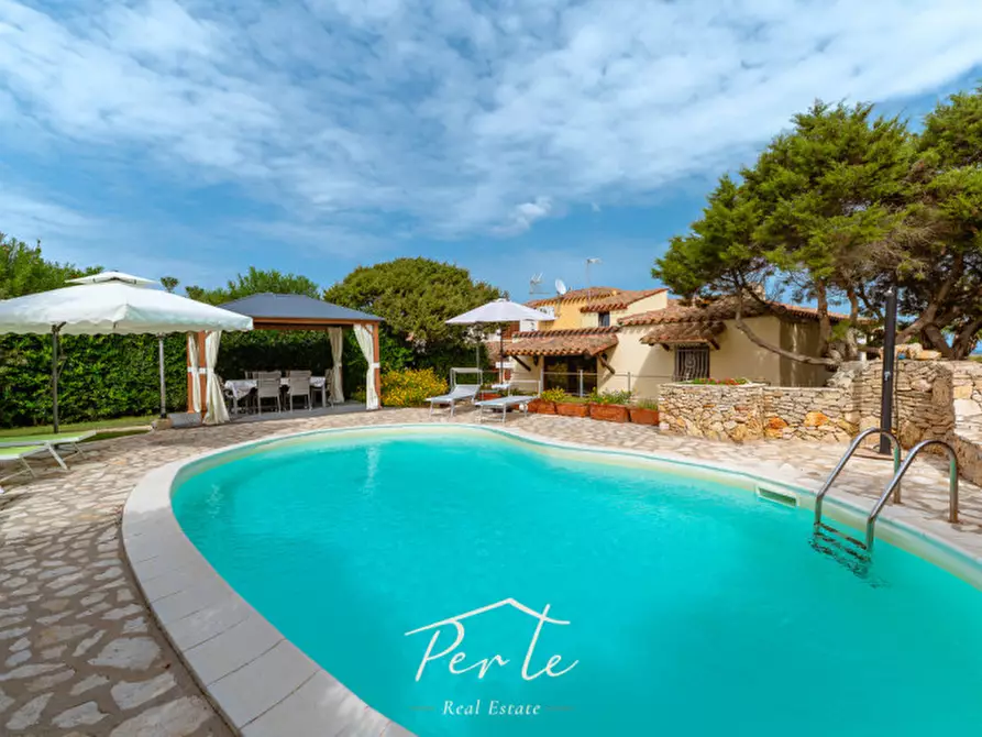 Immagine 23 di Casa bifamiliare in vendita  in Via Monte Arcosu 18 a Stintino