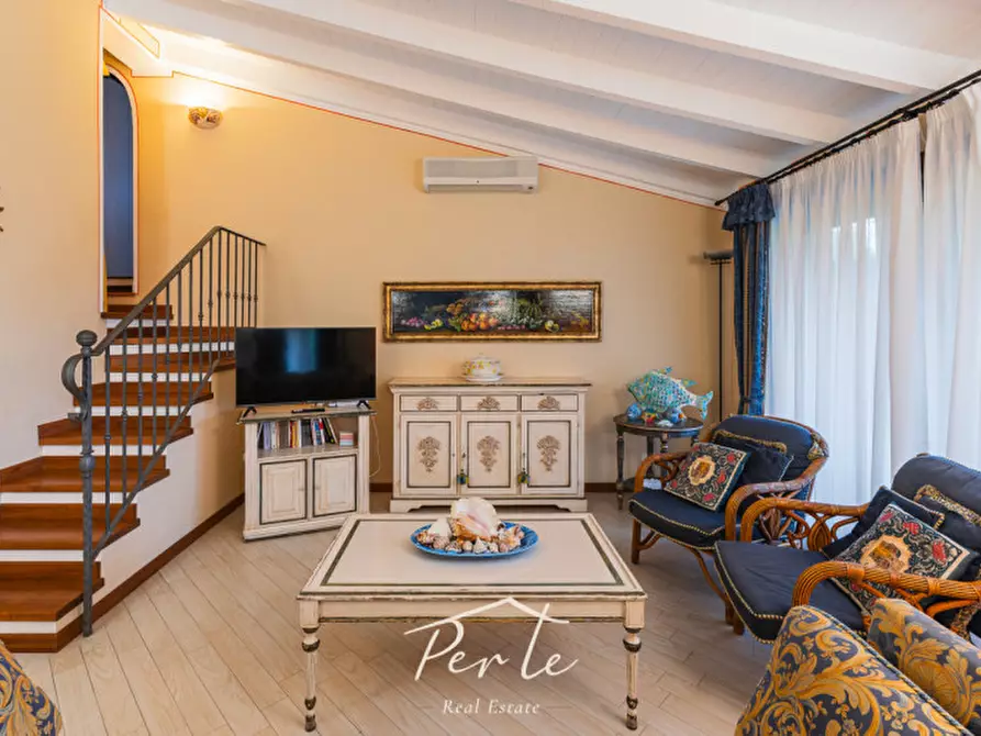 Immagine 36 di Casa bifamiliare in vendita  in Via Monte Arcosu 18 a Stintino