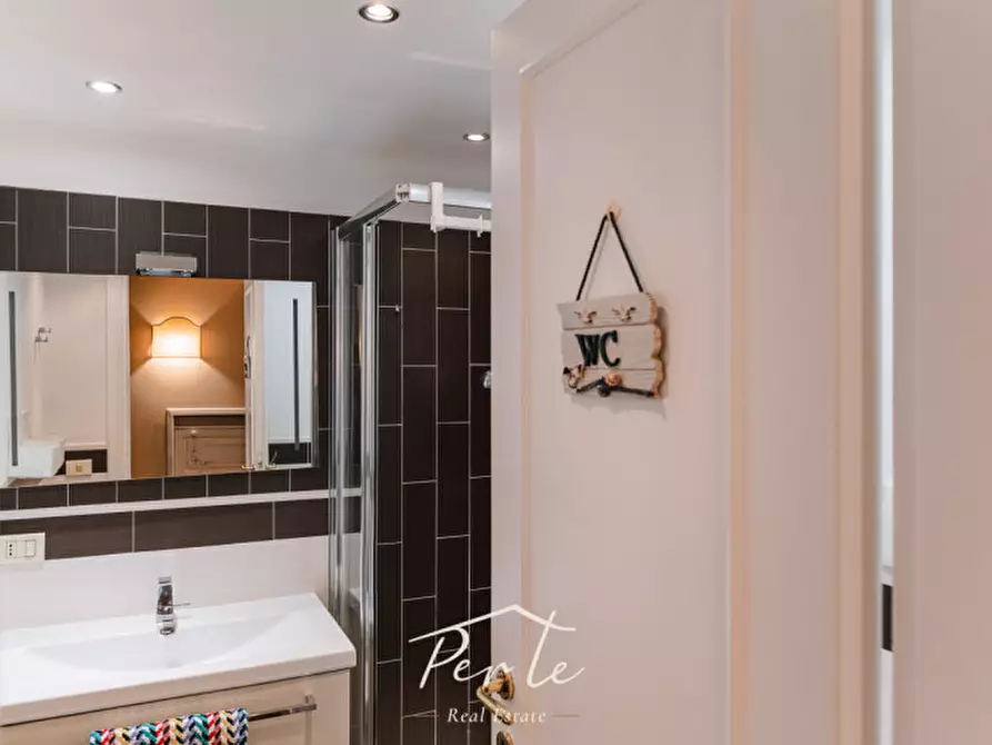 Immagine 52 di Casa bifamiliare in vendita  in Via Monte Arcosu 18 a Stintino