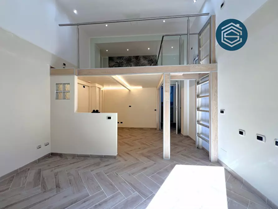 Immagine 14 di Monolocale in vendita  in via roma 121 a Signa