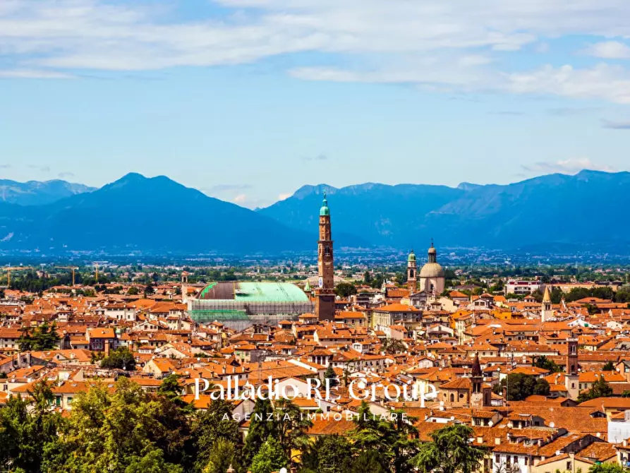 Immagine 5 di Casa indipendente in vendita  in Via Bollon 9 a Vicenza