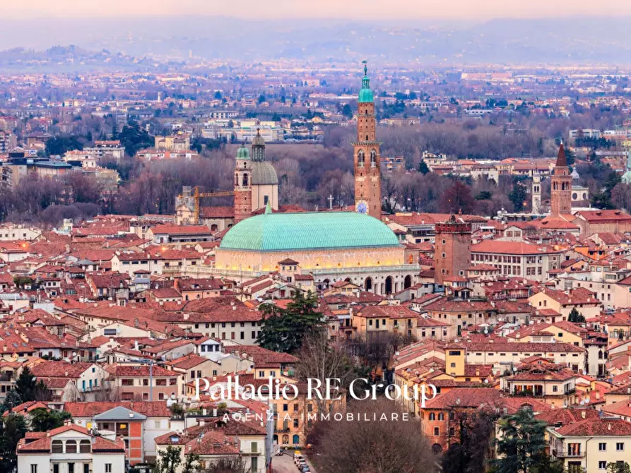 Immagine 6 di Casa indipendente in vendita  in Via Bollon 9 a Vicenza