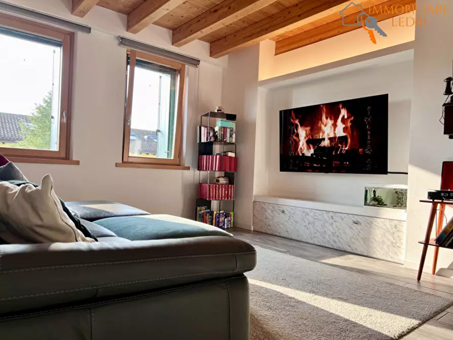 Immagine 19 di Appartamento in vendita  a Bussolengo