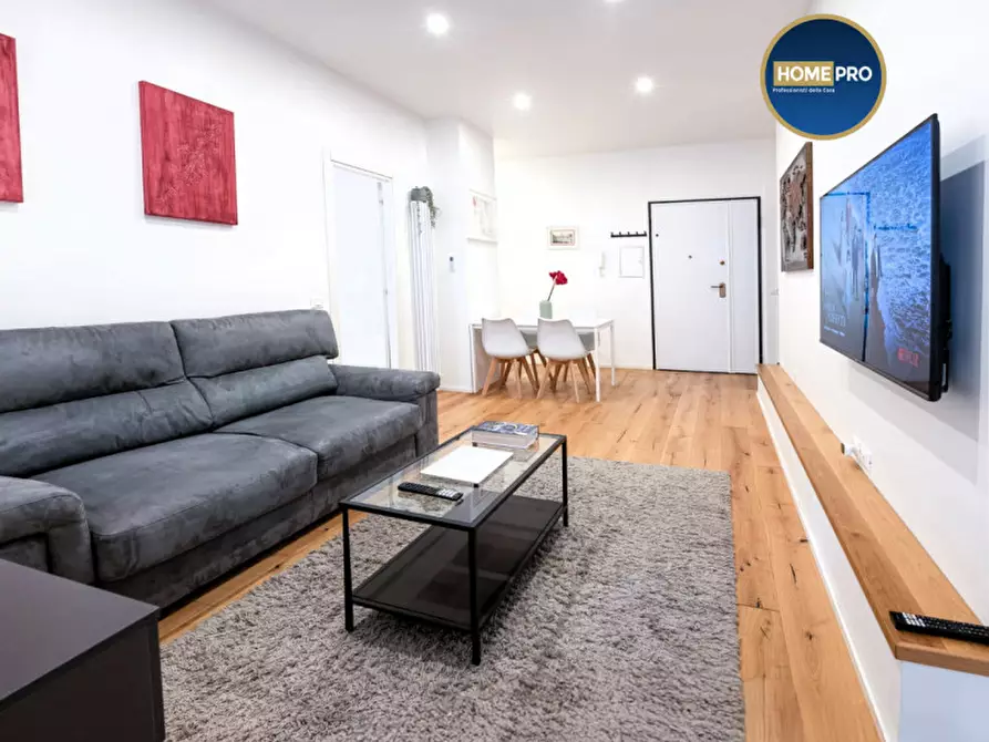 Immagine 2 di Appartamento in affitto  in Via Cesare Pascarella a Roma