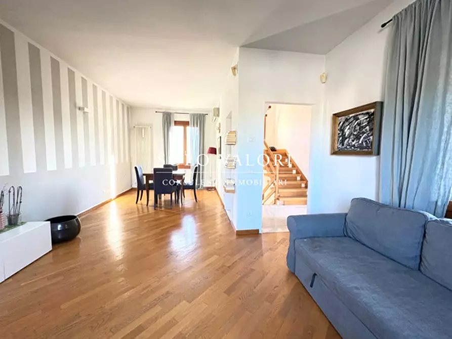 Immagine 3 di Casa bifamiliare in vendita  a Castelfranco Veneto