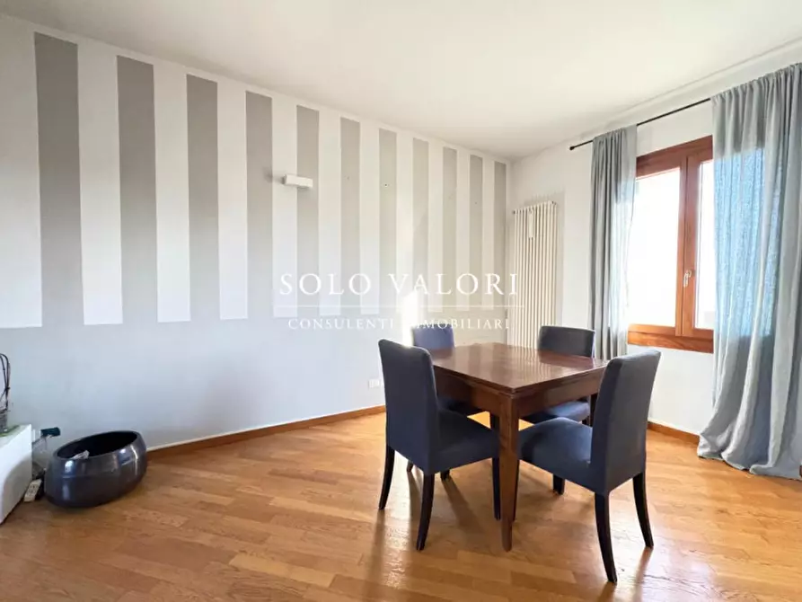 Immagine 5 di Casa bifamiliare in vendita  a Castelfranco Veneto