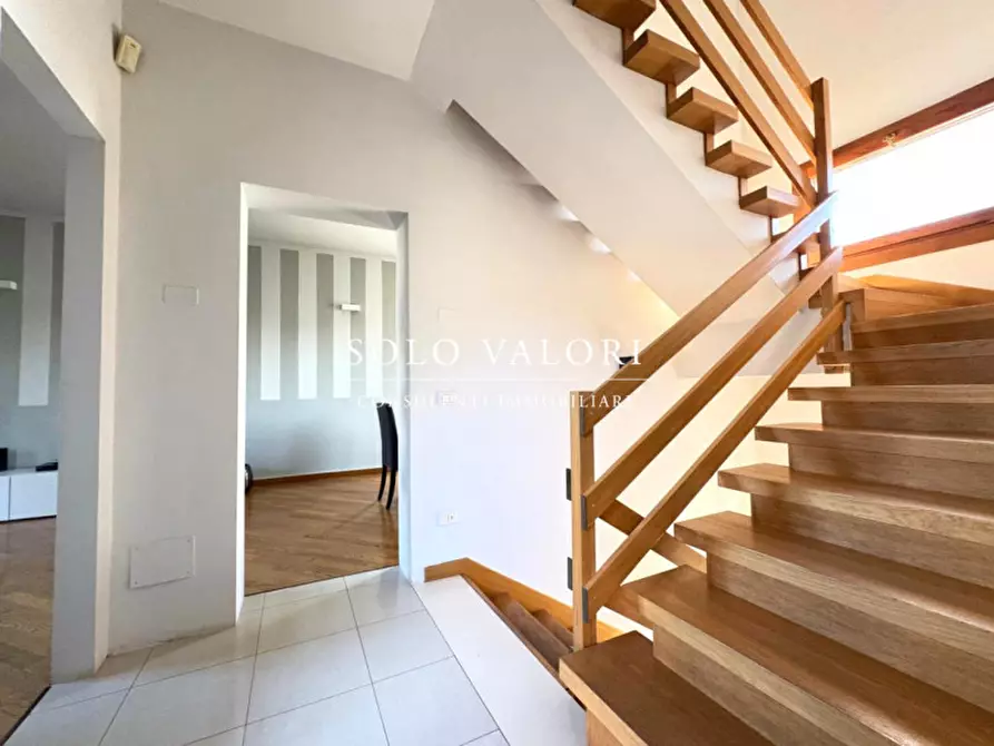 Immagine 6 di Casa bifamiliare in vendita  a Castelfranco Veneto