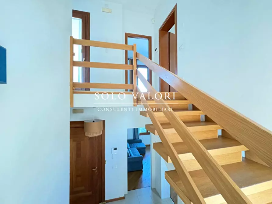 Immagine 9 di Casa bifamiliare in vendita  a Castelfranco Veneto