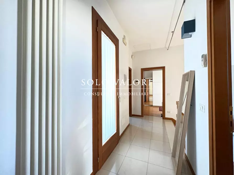 Immagine 10 di Casa bifamiliare in vendita  a Castelfranco Veneto