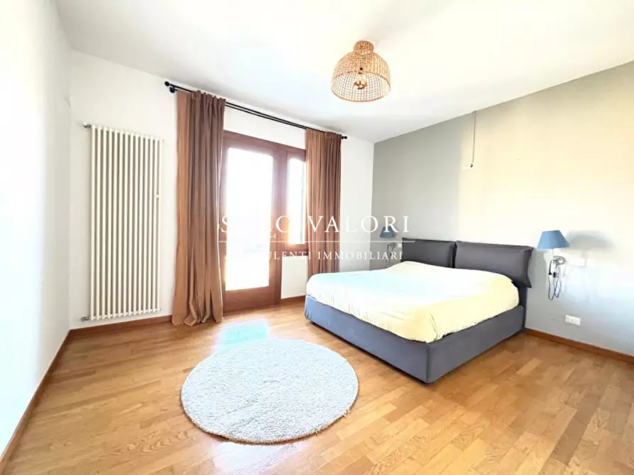 Immagine 13 di Casa bifamiliare in vendita  a Castelfranco Veneto