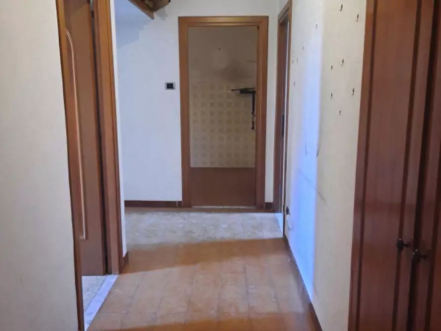 Immagine 3 di Appartamento in vendita  in Via Egerio Levio a Roma