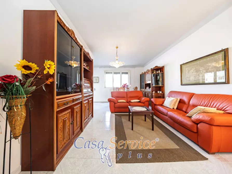 Immagine 8 di Appartamento in vendita  in Via Udine a Gallipoli