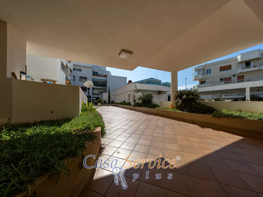 Immagine 44 di Appartamento in vendita  in Via Udine a Gallipoli