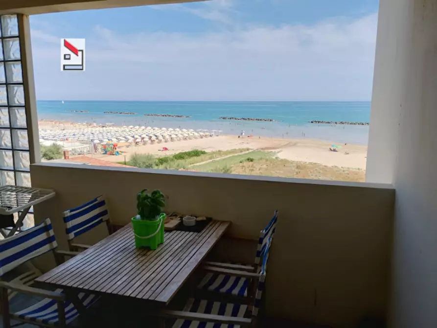 Immagine 2 di Appartamento in vendita  in Lungomare Mameli a Senigallia