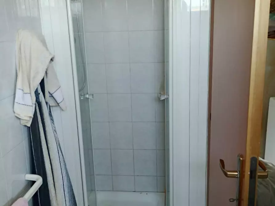 Immagine 9 di Appartamento in vendita  in Lungomare Mameli a Senigallia