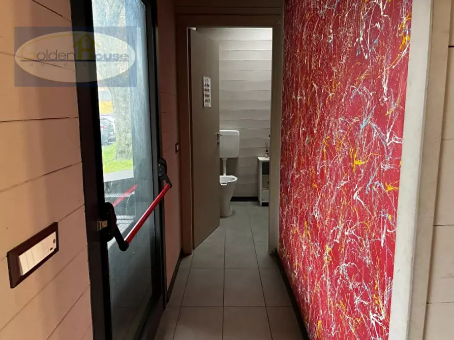 Immagine 14 di Attività commerciale in vendita  a Argenta