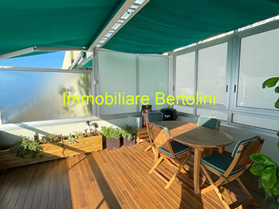 Immagine 16 di Attico in vendita  in CORSO GUGLIELMO MARCONI a San Remo