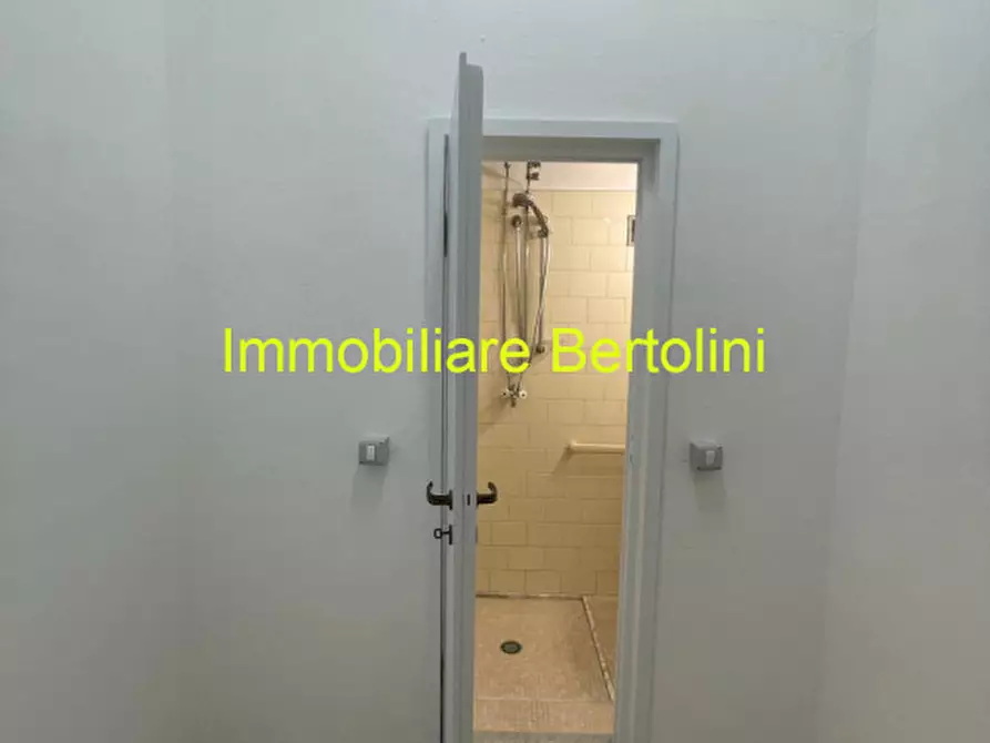 Immagine 22 di Attico in vendita  in CORSO GUGLIELMO MARCONI a San Remo