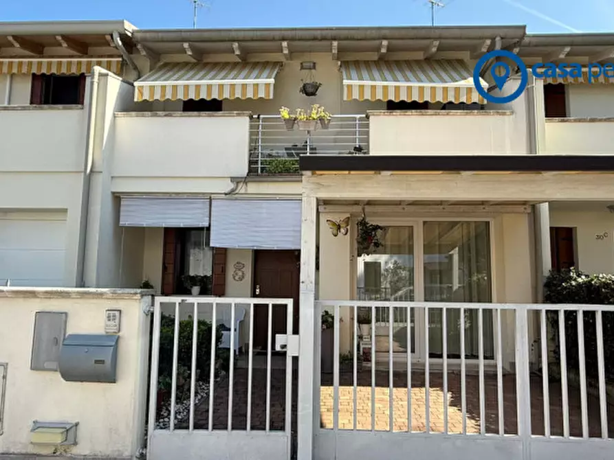 Immagine 4 di Villetta a schiera in vendita  in Via Giovanni Amendola 30D a Rovigo