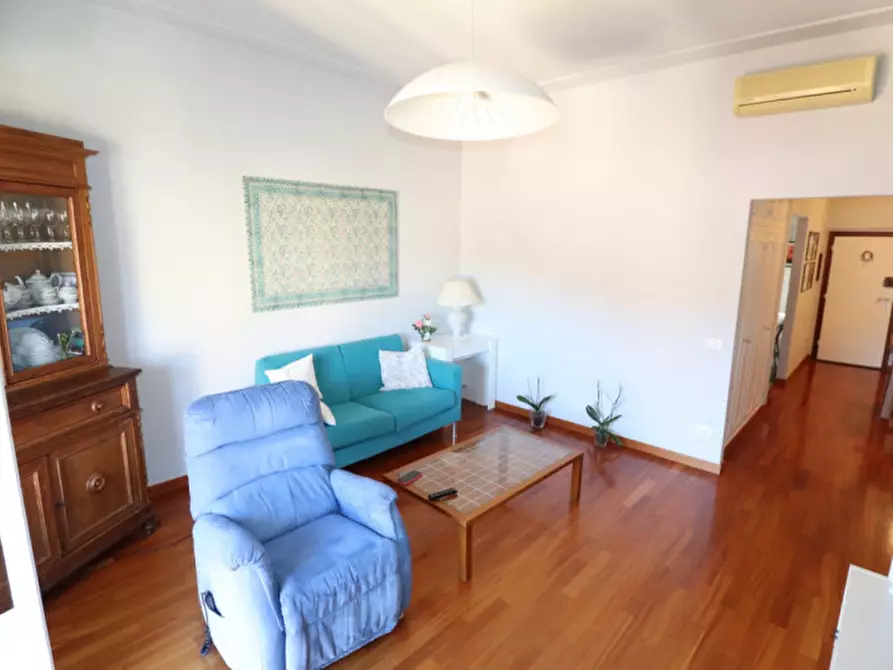 Immagine 3 di Appartamento in vendita  in via Mincio a Montevarchi