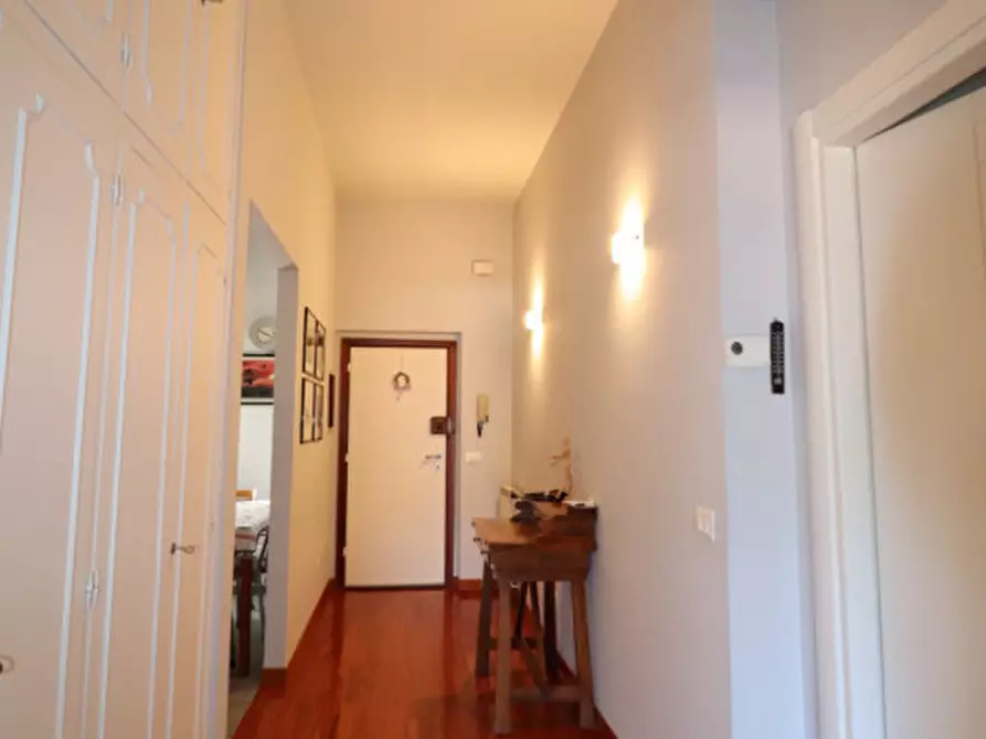 Immagine 7 di Appartamento in vendita  in via Mincio a Montevarchi