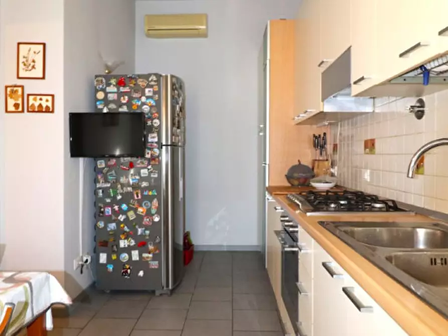 Immagine 10 di Appartamento in vendita  in via Mincio a Montevarchi