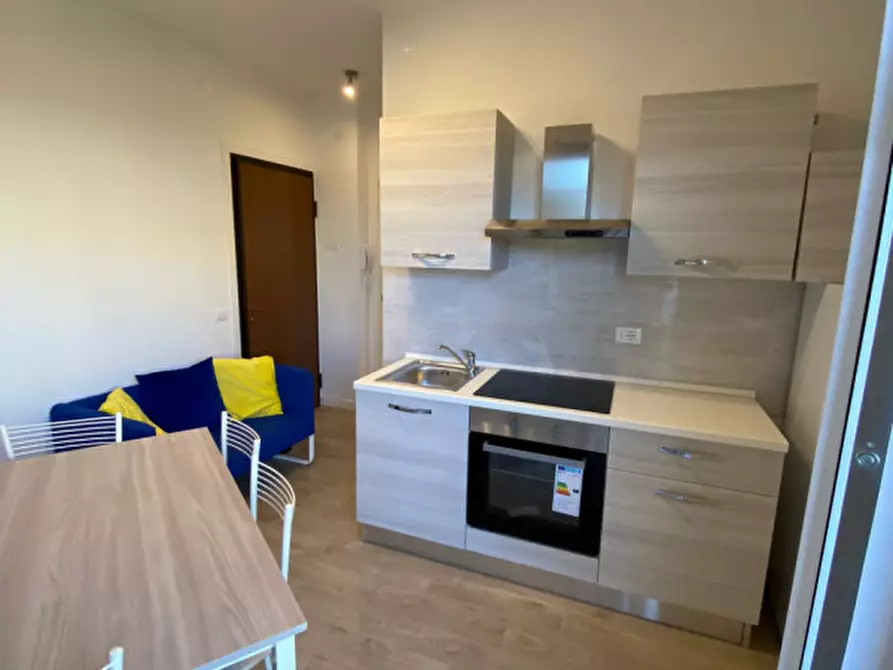 Immagine 4 di Appartamento in vendita  a Padova