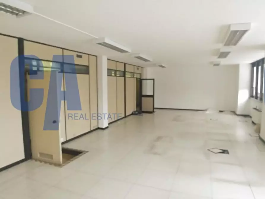 Immagine 20 di Ufficio in affitto  in VIA DI VITTORIO G. a Segrate