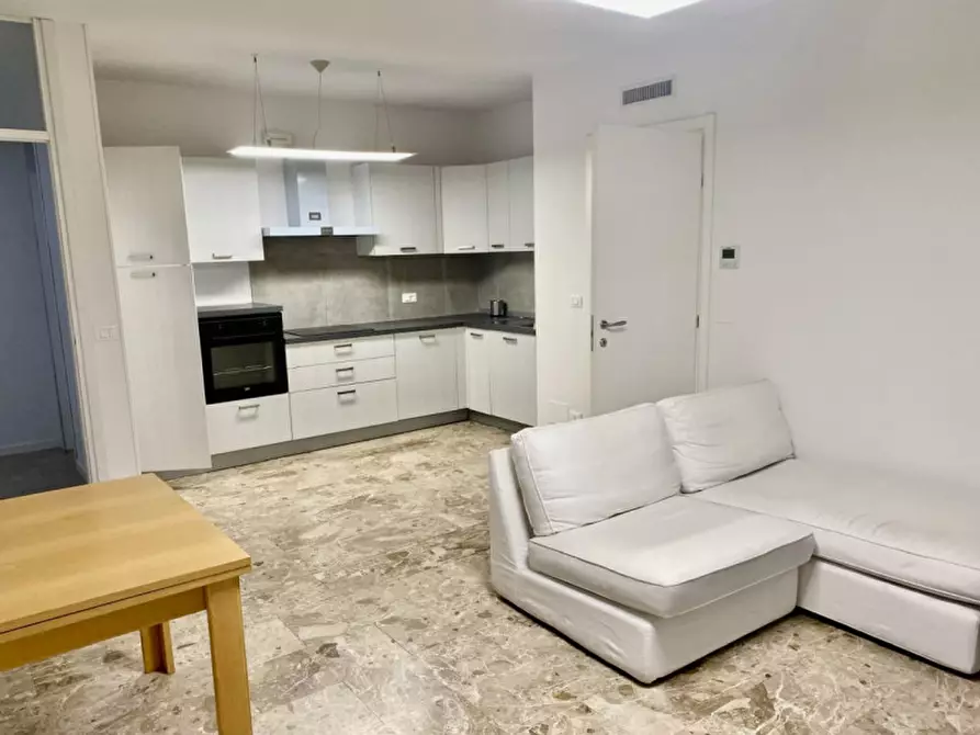 Immagine 1 di Appartamento in vendita  in Viale Italia a Castelfranco Veneto