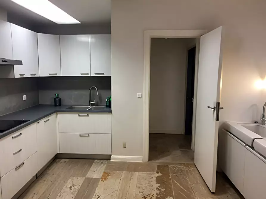 Immagine 3 di Appartamento in vendita  in Viale Italia a Castelfranco Veneto