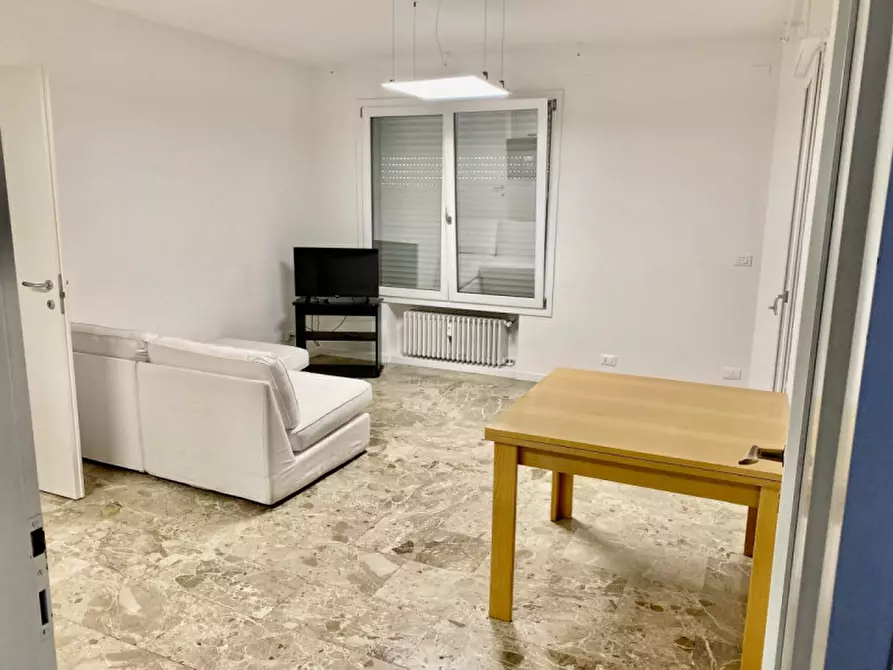 Immagine 4 di Appartamento in vendita  in Viale Italia a Castelfranco Veneto