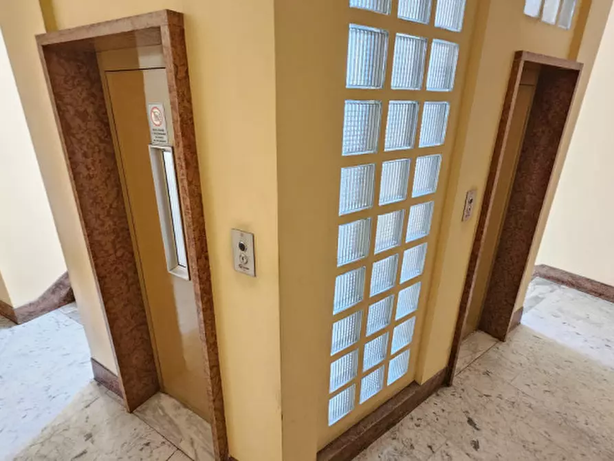 Immagine 4 di Appartamento in vendita  in Via Santa Maria Mazzarello 76 a Torino