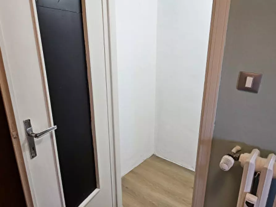 Immagine 7 di Appartamento in vendita  in Via Santa Maria Mazzarello 76 a Torino