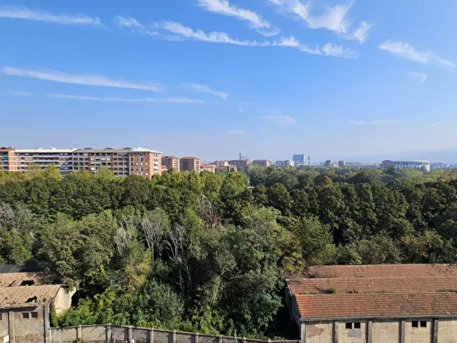 Immagine 13 di Appartamento in vendita  in Via Santa Maria Mazzarello 76 a Torino