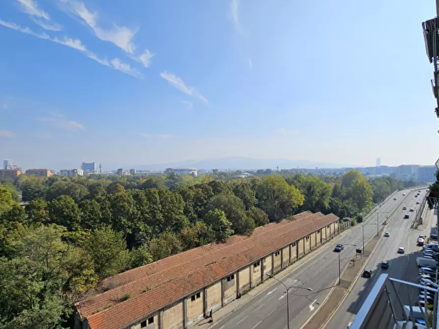Immagine 14 di Appartamento in vendita  in Via Santa Maria Mazzarello 76 a Torino