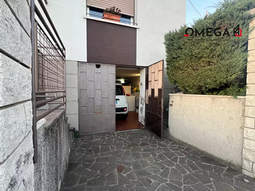 Immagine 23 di Appartamento in vendita  in via Dante Vaglieri 10 a Trieste