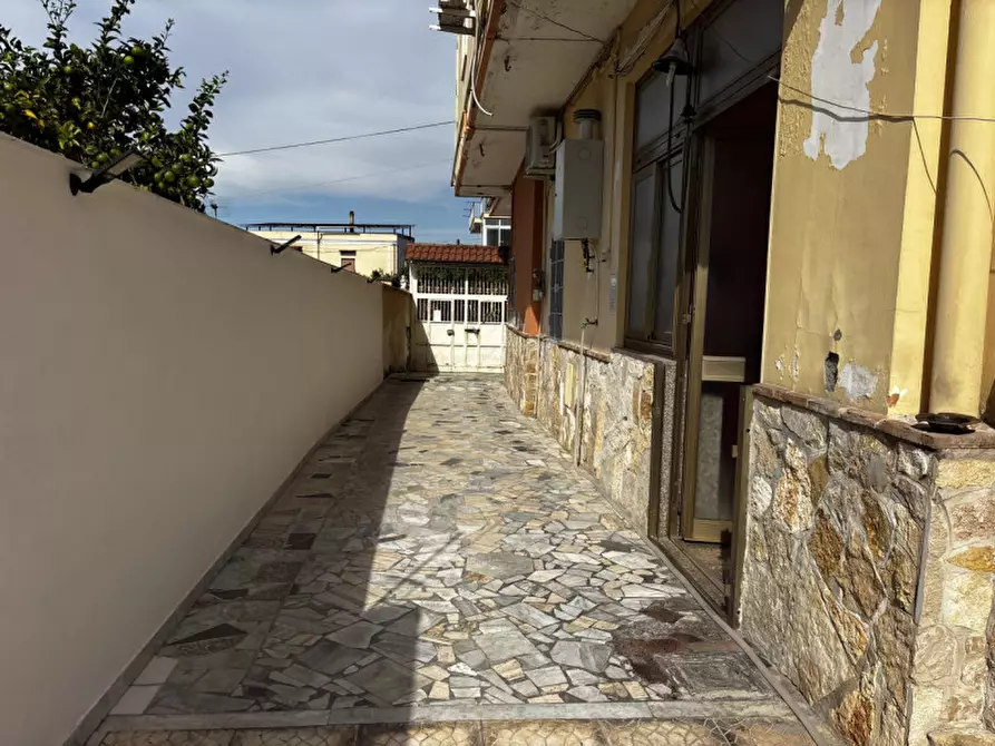 Immagine 7 di Casa indipendente in vendita  in VIA EMILIA N°13 a Torre Del Greco
