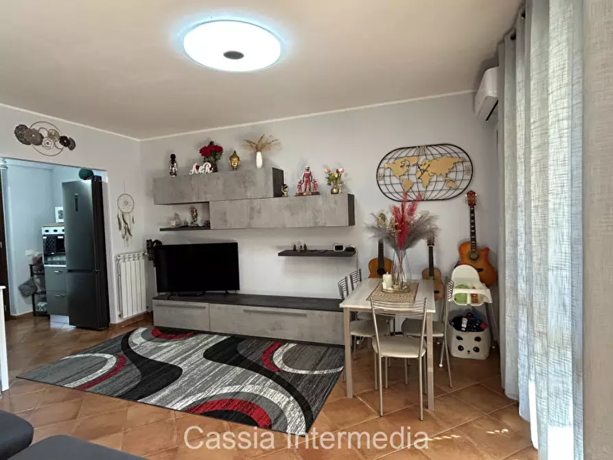 Immagine 10 di Villa in vendita  in Via Tommaso Albinoni 2 a Nepi