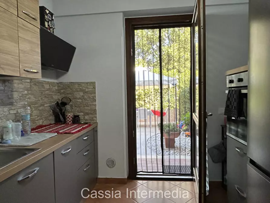 Immagine 12 di Villa in vendita  in Via Tommaso Albinoni 2 a Nepi