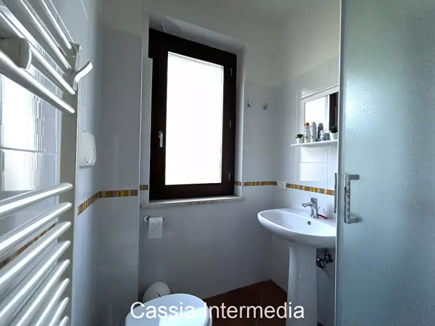 Immagine 15 di Villa in vendita  in Via Tommaso Albinoni 2 a Nepi