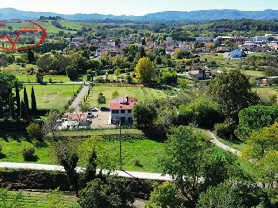 Immagine 4 di Villa in vendita  in via gruccia a San Giovanni Valdarno