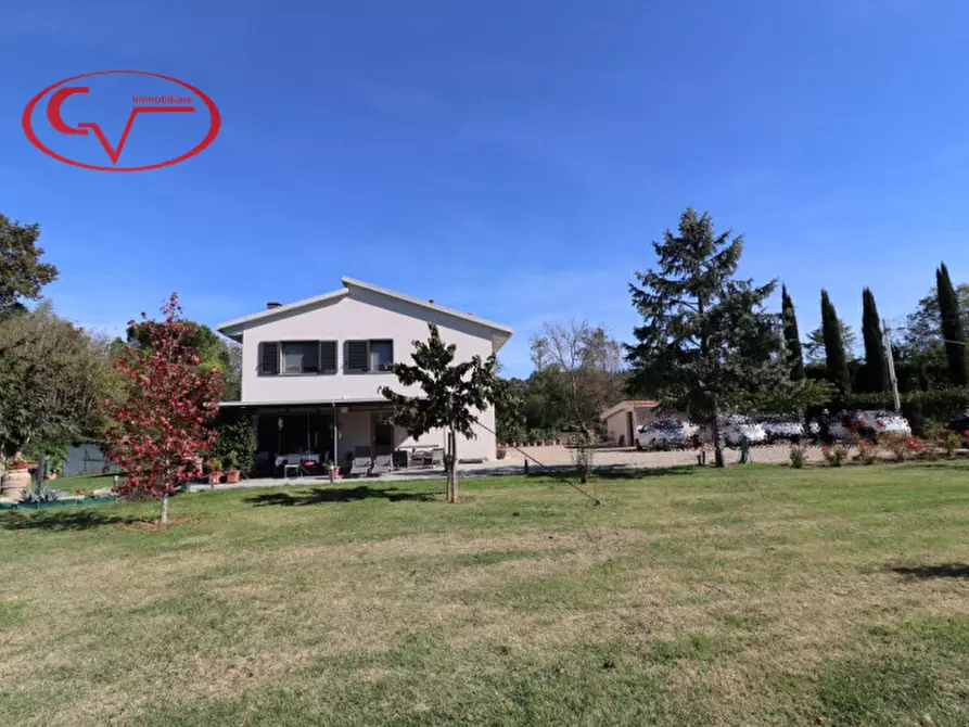 Immagine 6 di Villa in vendita  in via gruccia a San Giovanni Valdarno