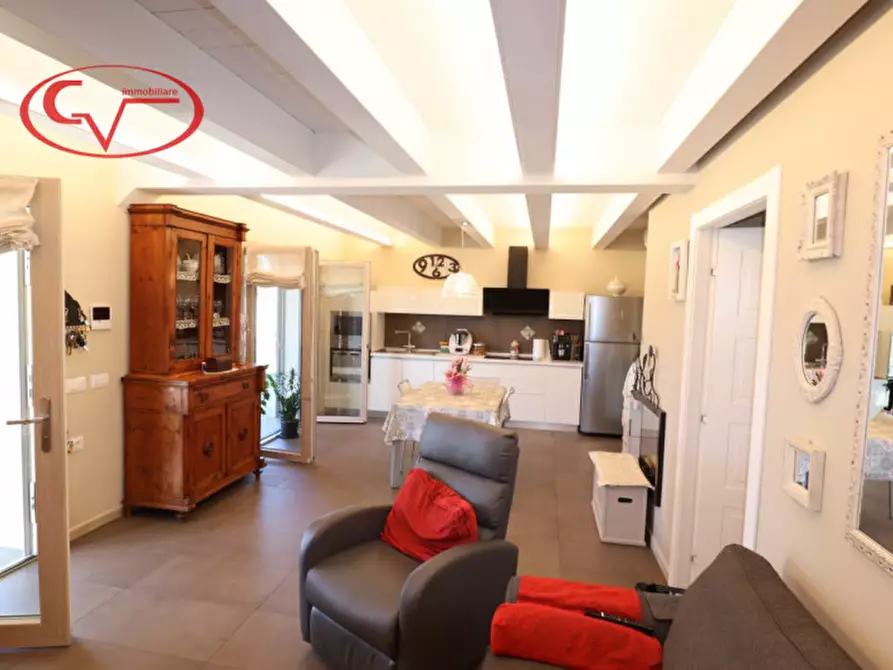 Immagine 38 di Villa in vendita  in via gruccia a San Giovanni Valdarno