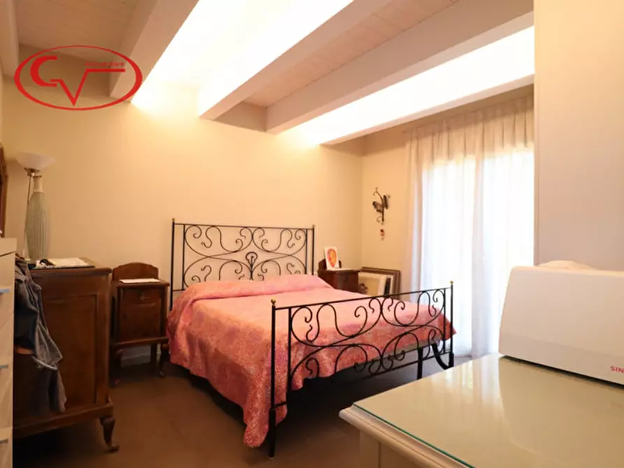 Immagine 41 di Villa in vendita  in via gruccia a San Giovanni Valdarno