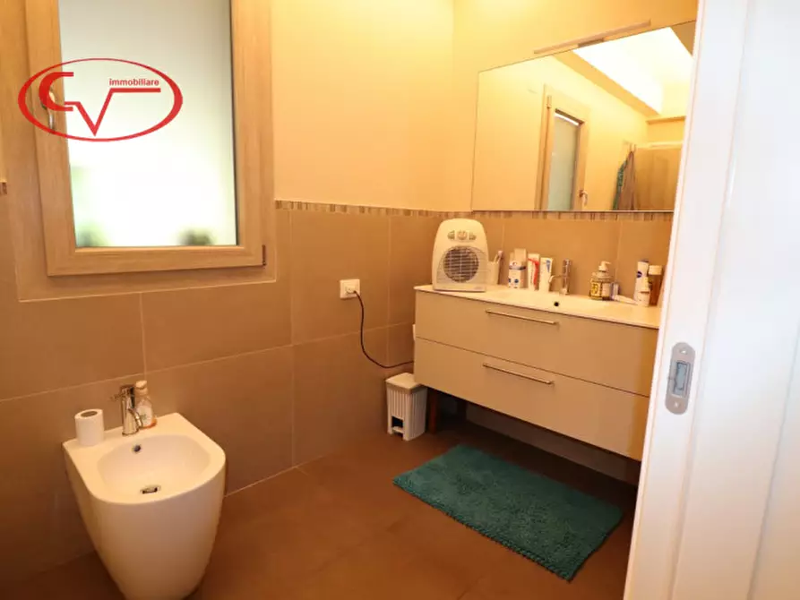 Immagine 44 di Villa in vendita  in via gruccia a San Giovanni Valdarno