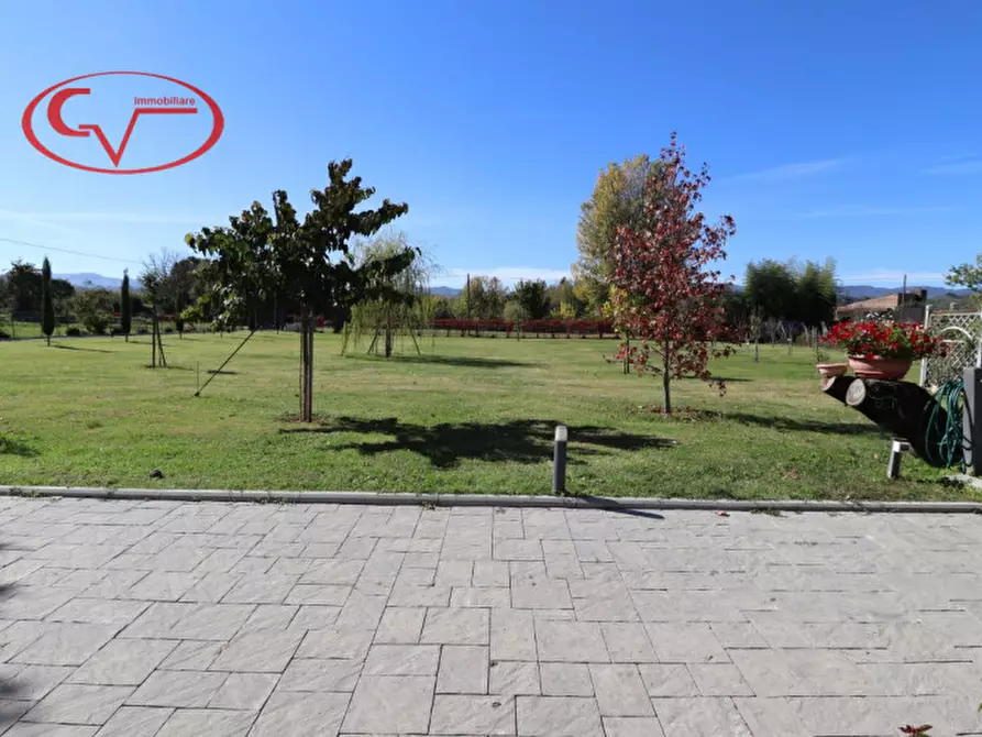 Immagine 58 di Villa in vendita  in via gruccia a San Giovanni Valdarno