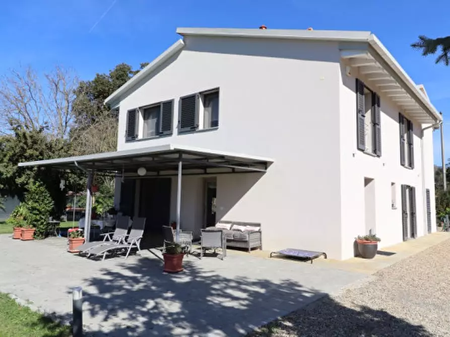 Immagine 60 di Villa in vendita  in via gruccia a San Giovanni Valdarno
