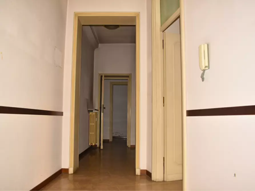 Immagine 27 di Ufficio in vendita  in Piazza Lorenzo Berzieri a Salsomaggiore Terme