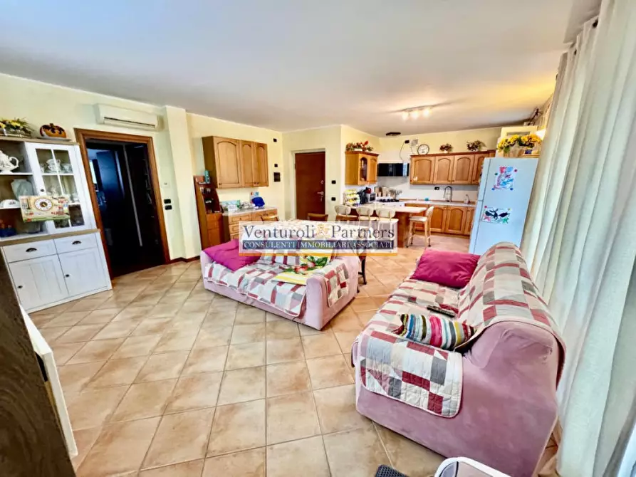 Immagine 3 di Appartamento in vendita  in Via Centenaro a Desenzano Del Garda