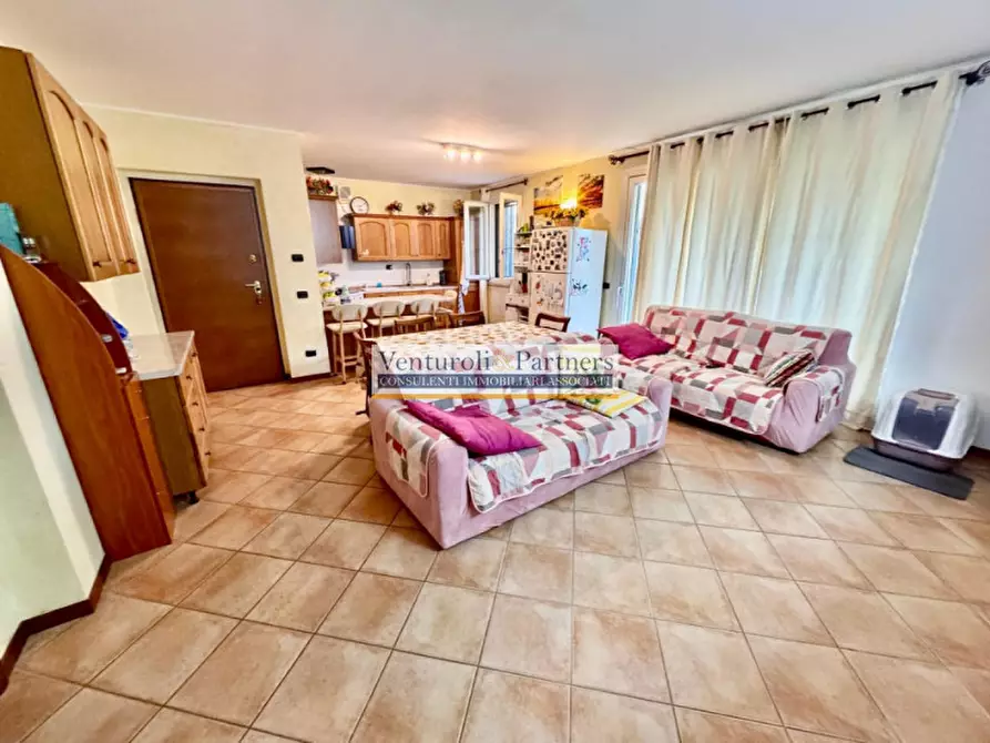 Immagine 4 di Appartamento in vendita  in Via Centenaro a Desenzano Del Garda